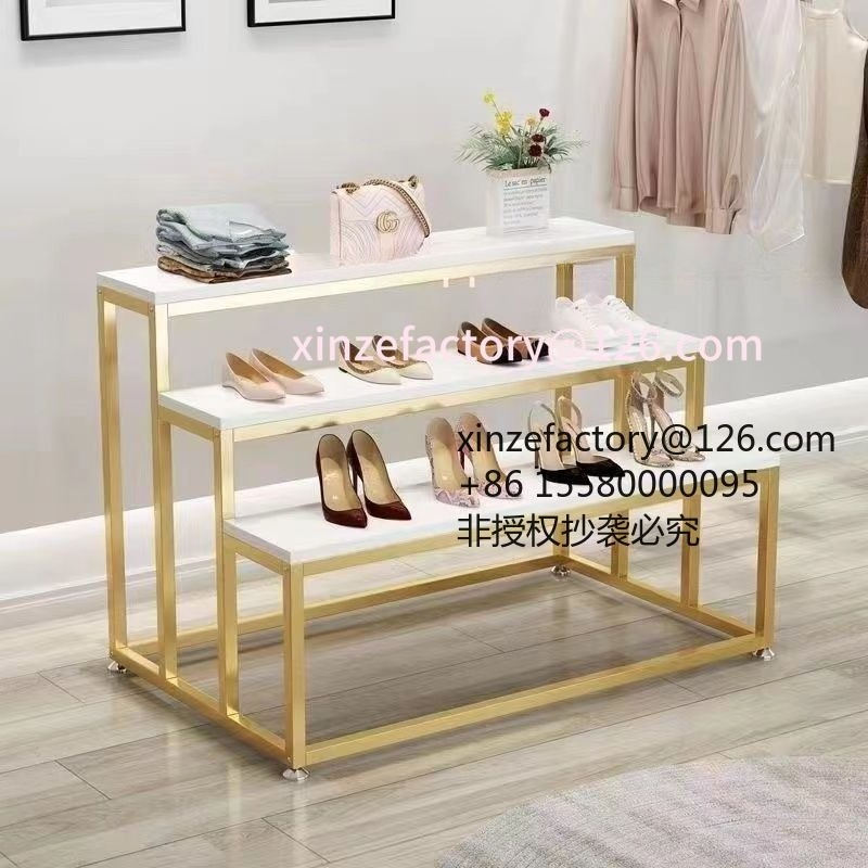 Outdoor Furniture In Store - Özelleştirilebilir alışveriş merkezi, yüksek, orta ve