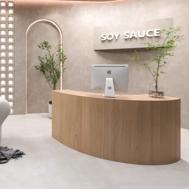 Outdoor Furniture In Store - Estetik Kasiyer ve Güzellik Salonu Tezgahı